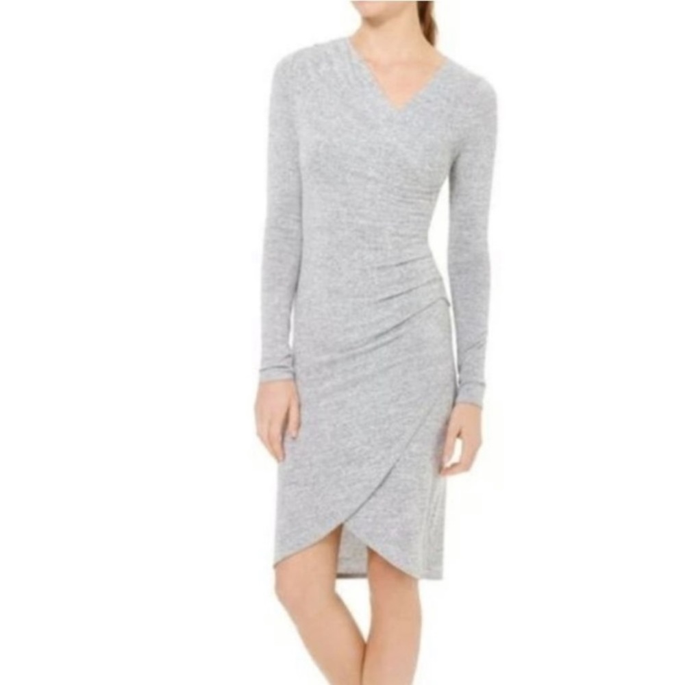 Aritzia Wilfred Free Klum dress size M Grey long sleeve soft